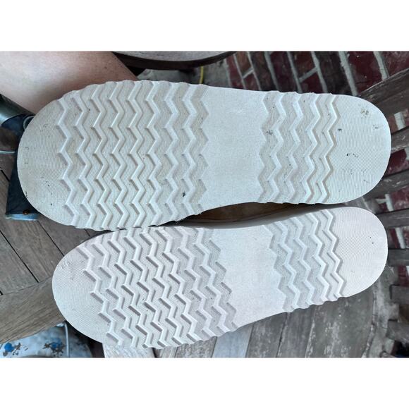 Yellow Box Hardy Flatform Slipper/Sand size 10 - Picture 5 of 5